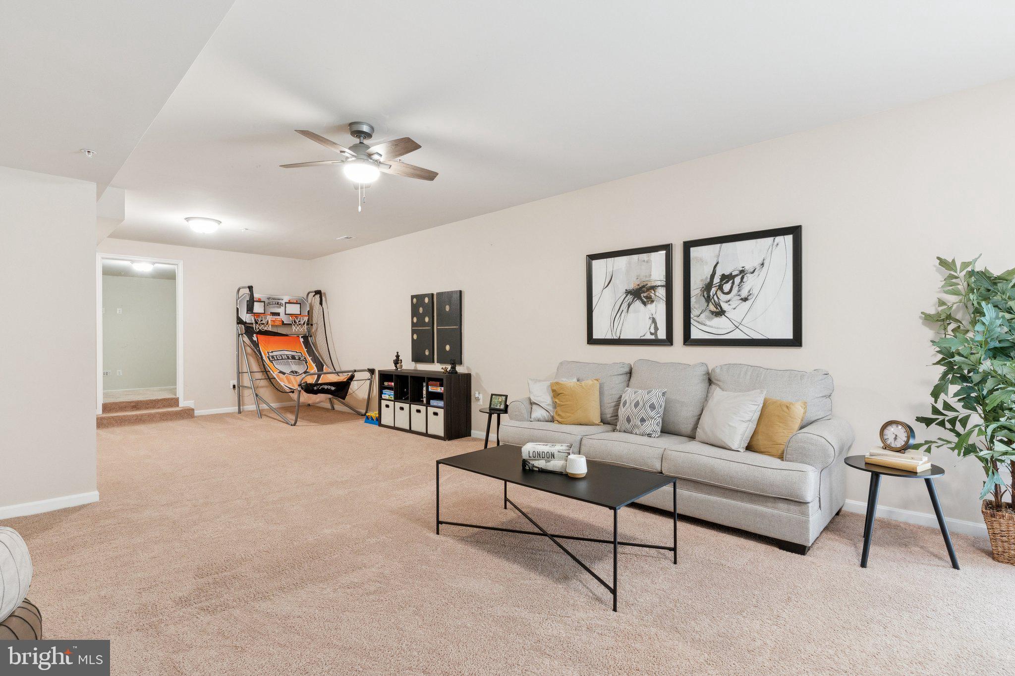 BEACON HILL - Residential