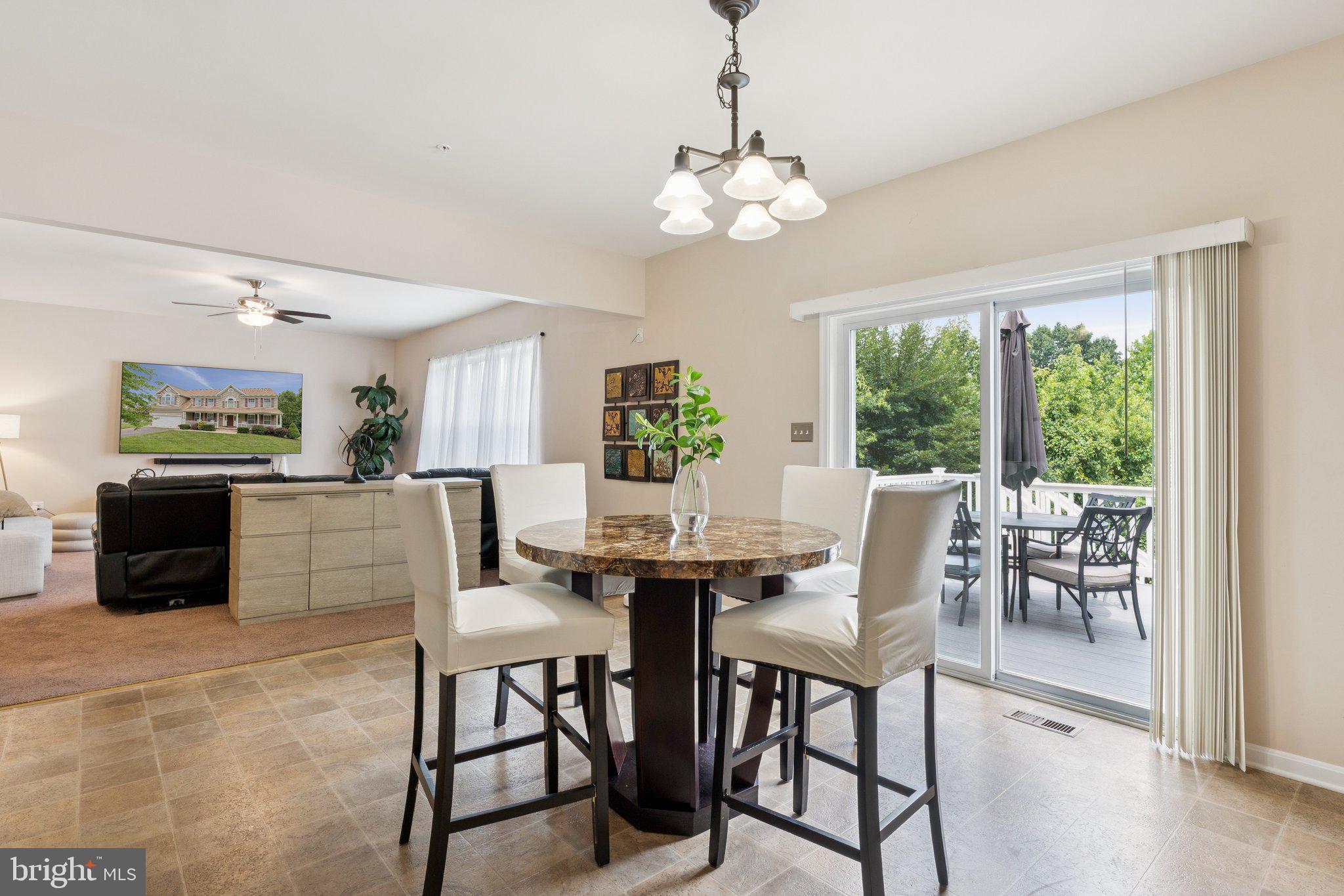 BEACON HILL - Residential