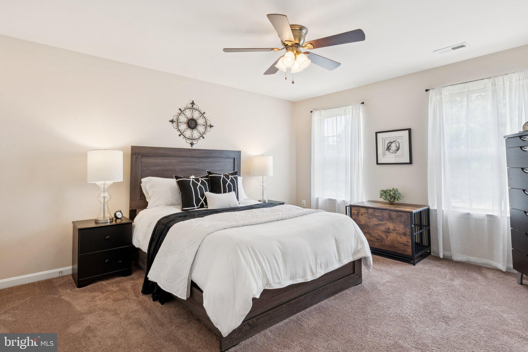 BEACON HILL - Residential