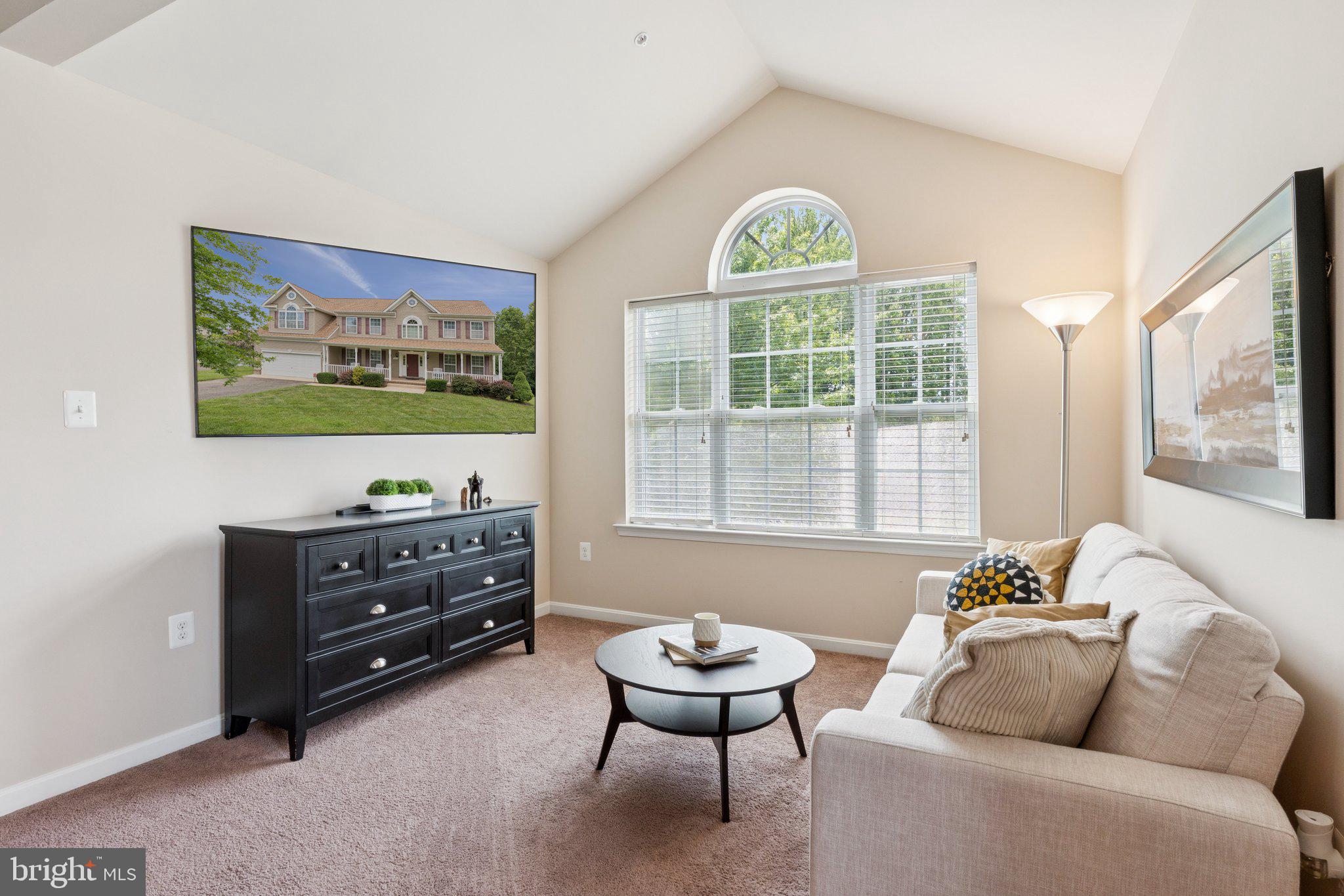 BEACON HILL - Residential