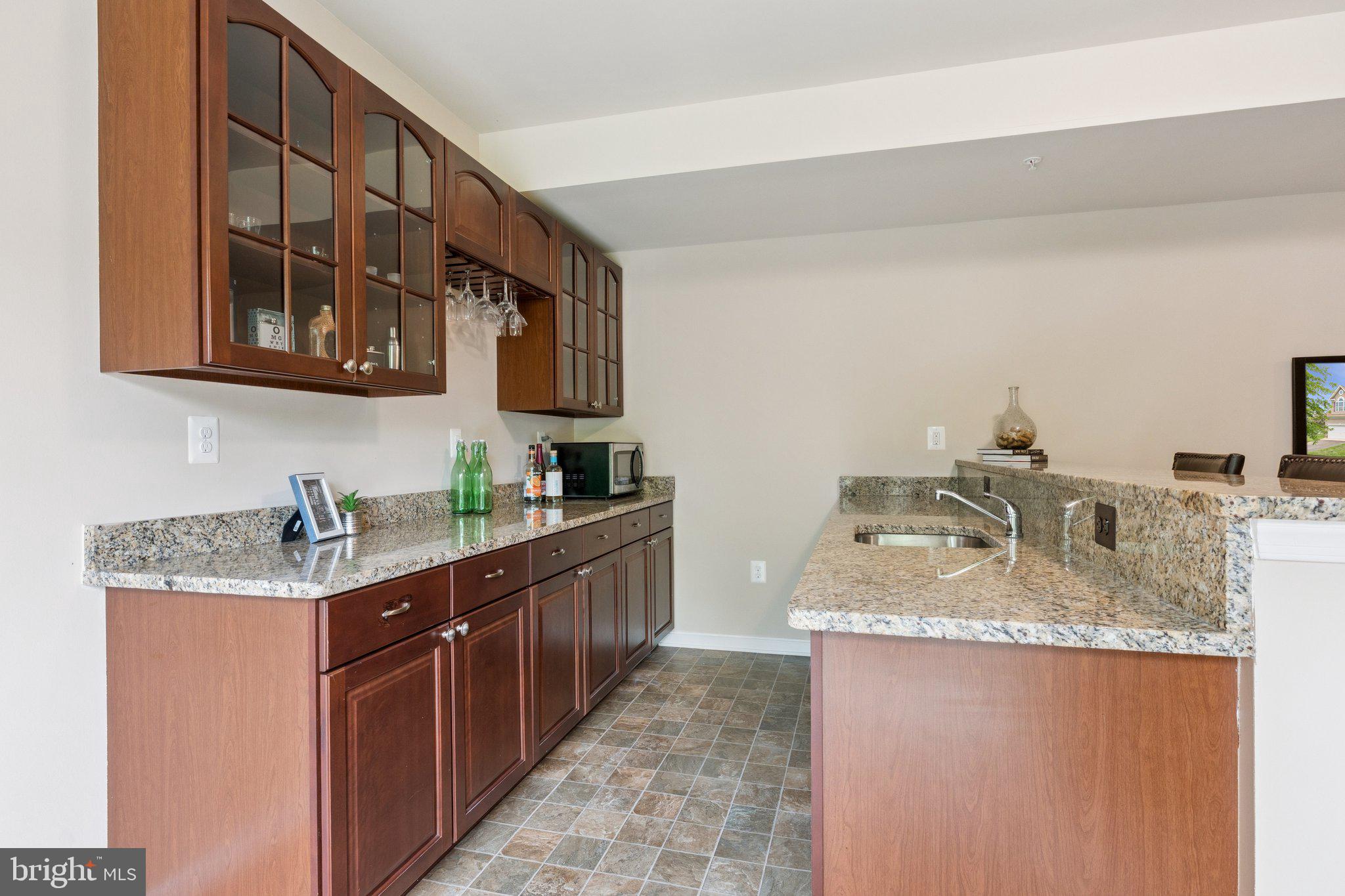 BEACON HILL - Residential