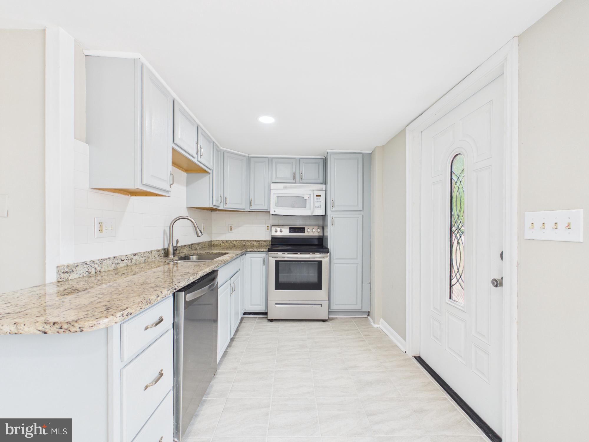 203 SHACKELFORD WELL ROAD