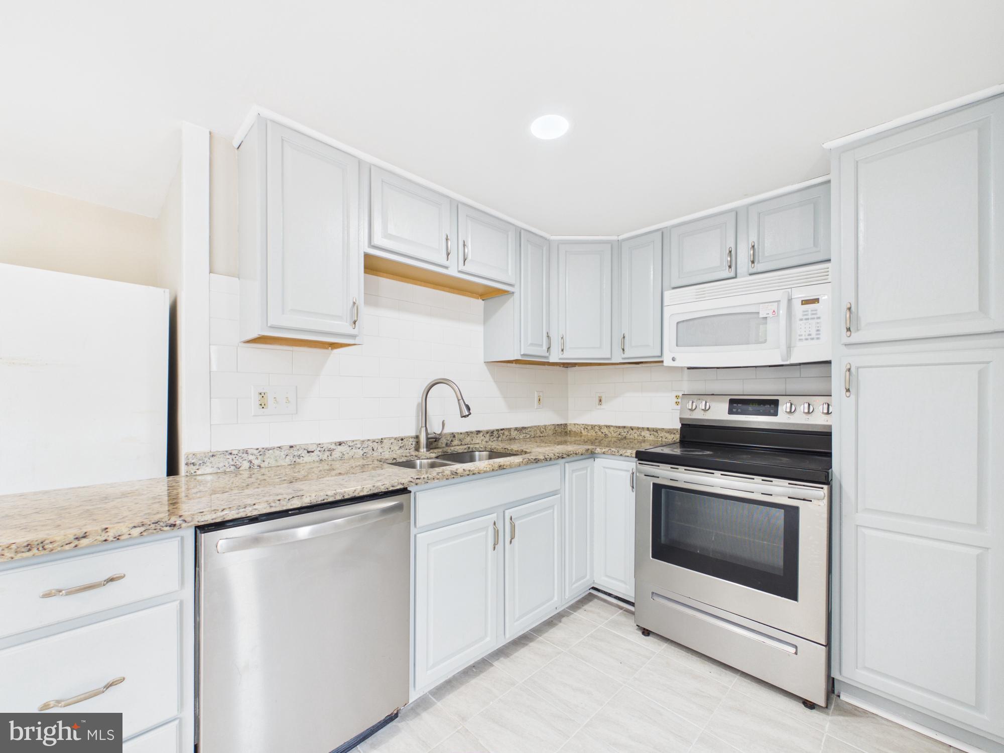203 SHACKELFORD WELL ROAD