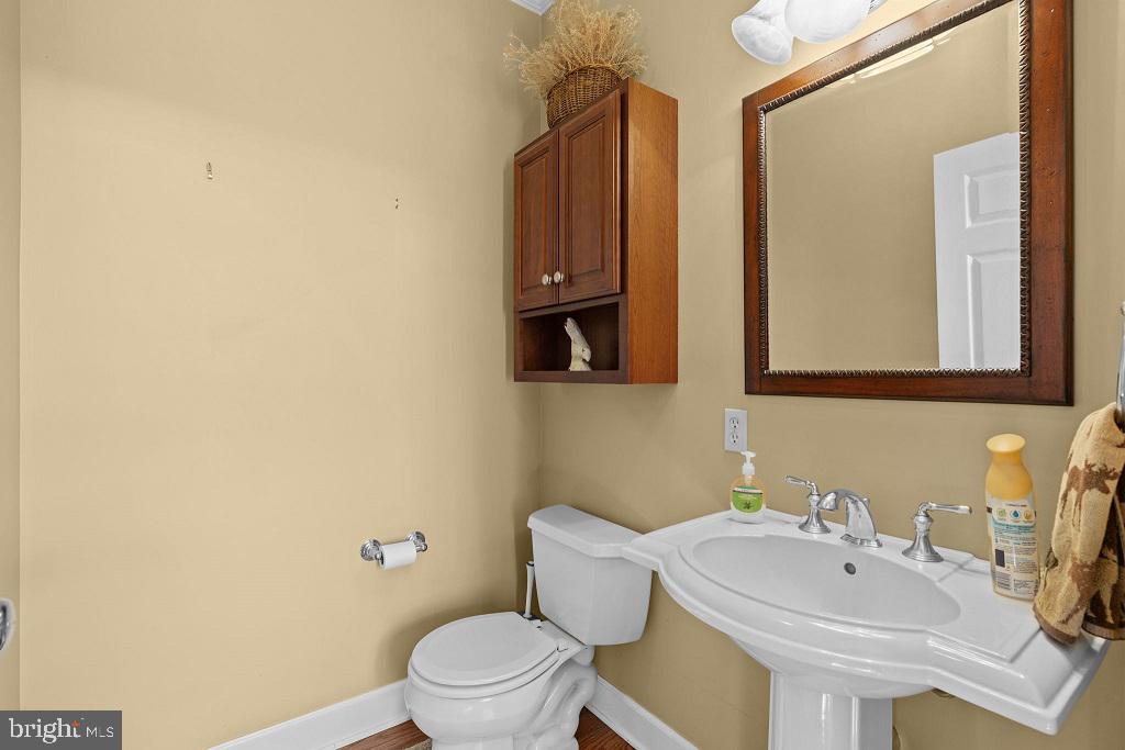 FARMINGTON - Residential