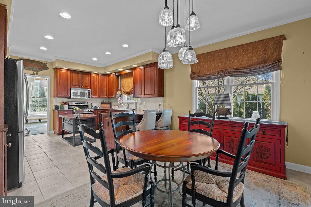 FARMINGTON - Residential