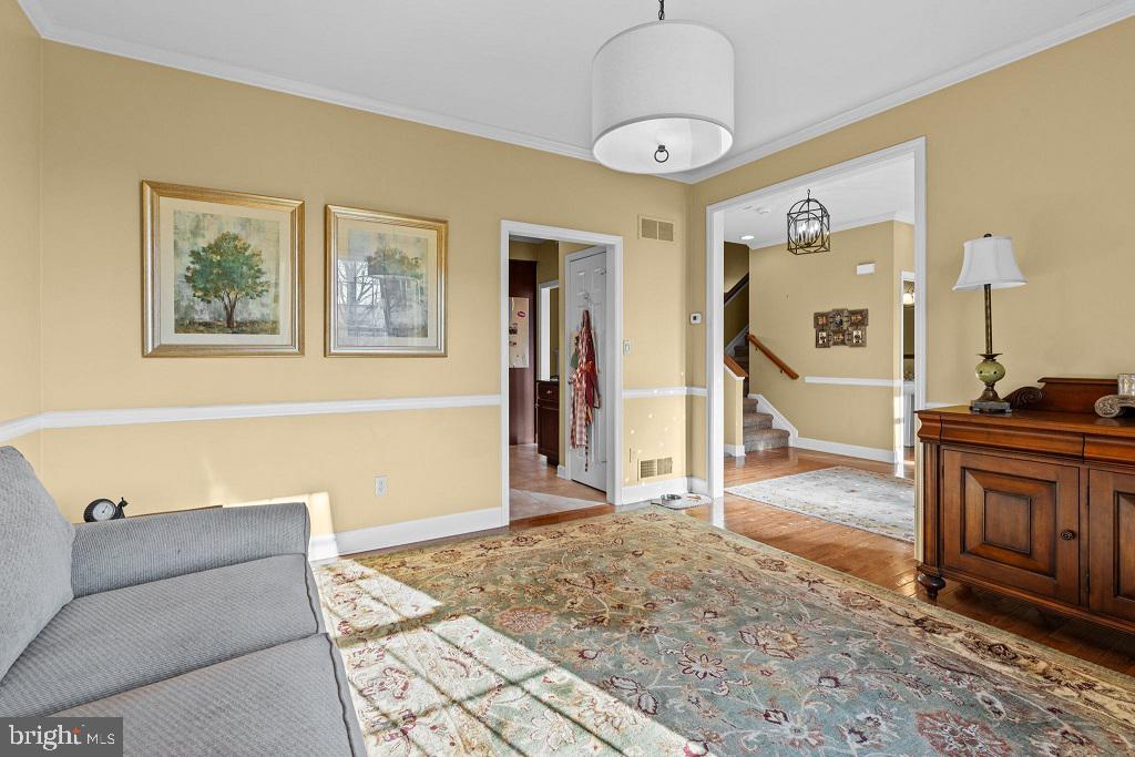 FARMINGTON - Residential