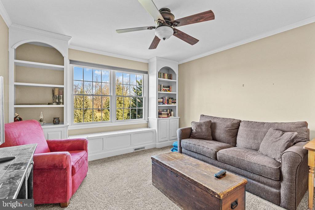 FARMINGTON - Residential