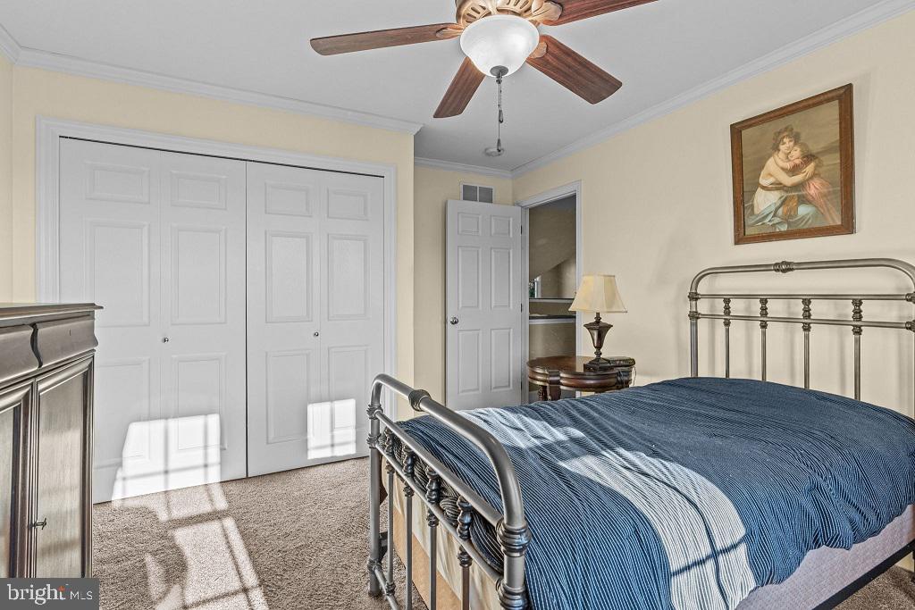 FARMINGTON - Residential