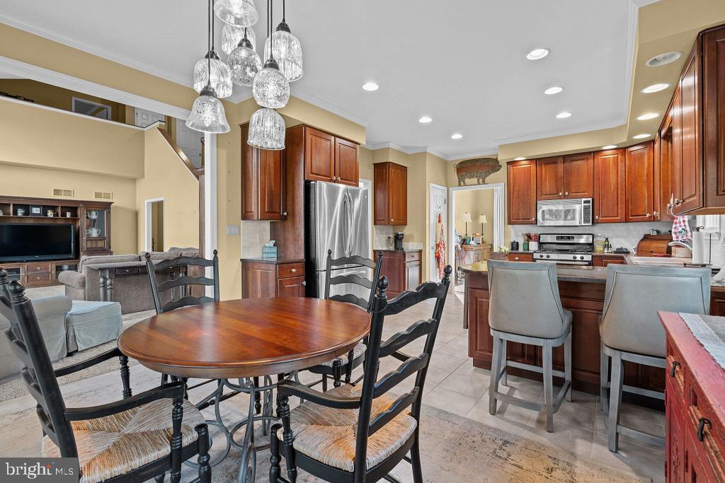 FARMINGTON - Residential