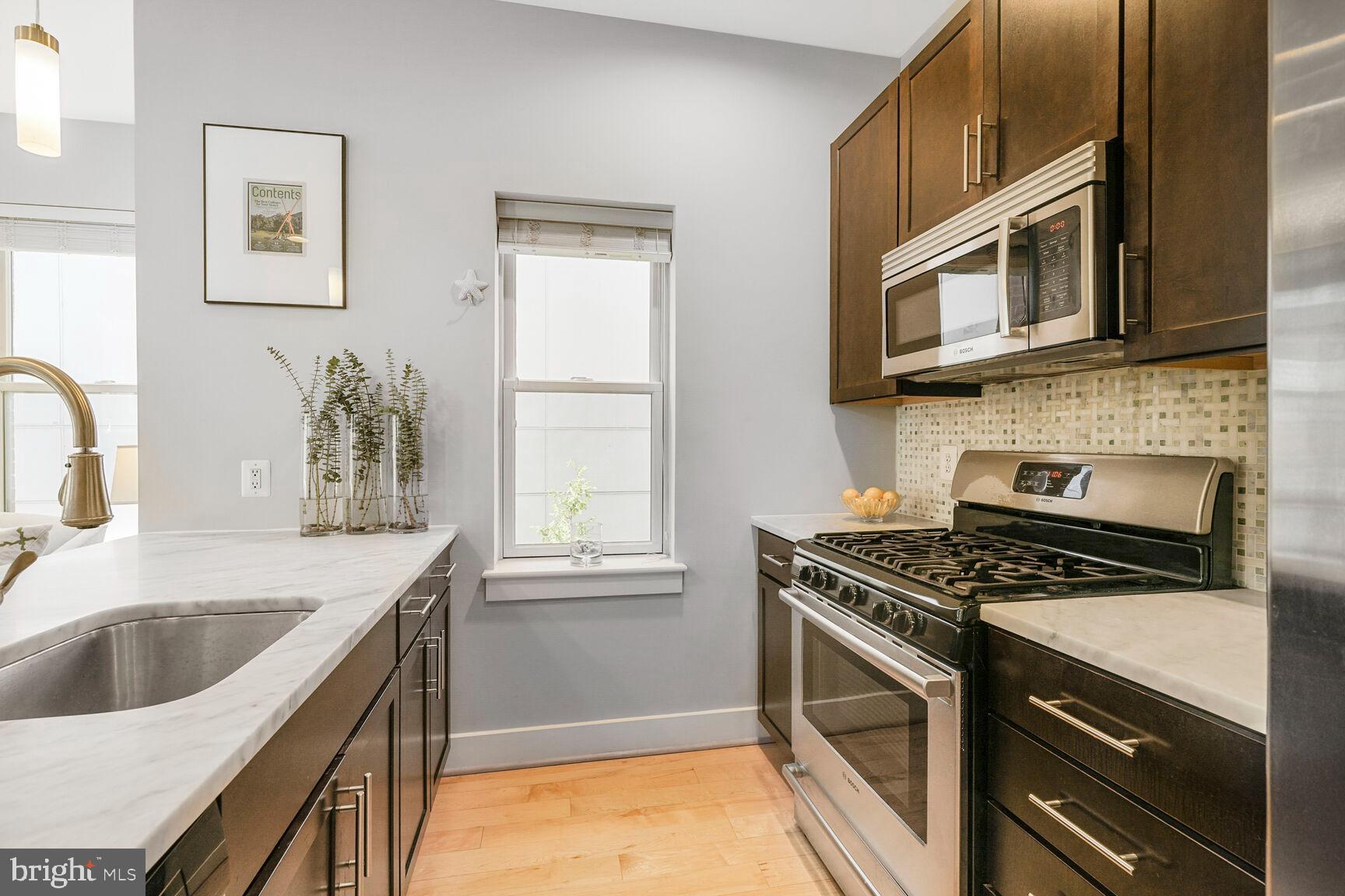 MOUNT PLEASANT - Residential