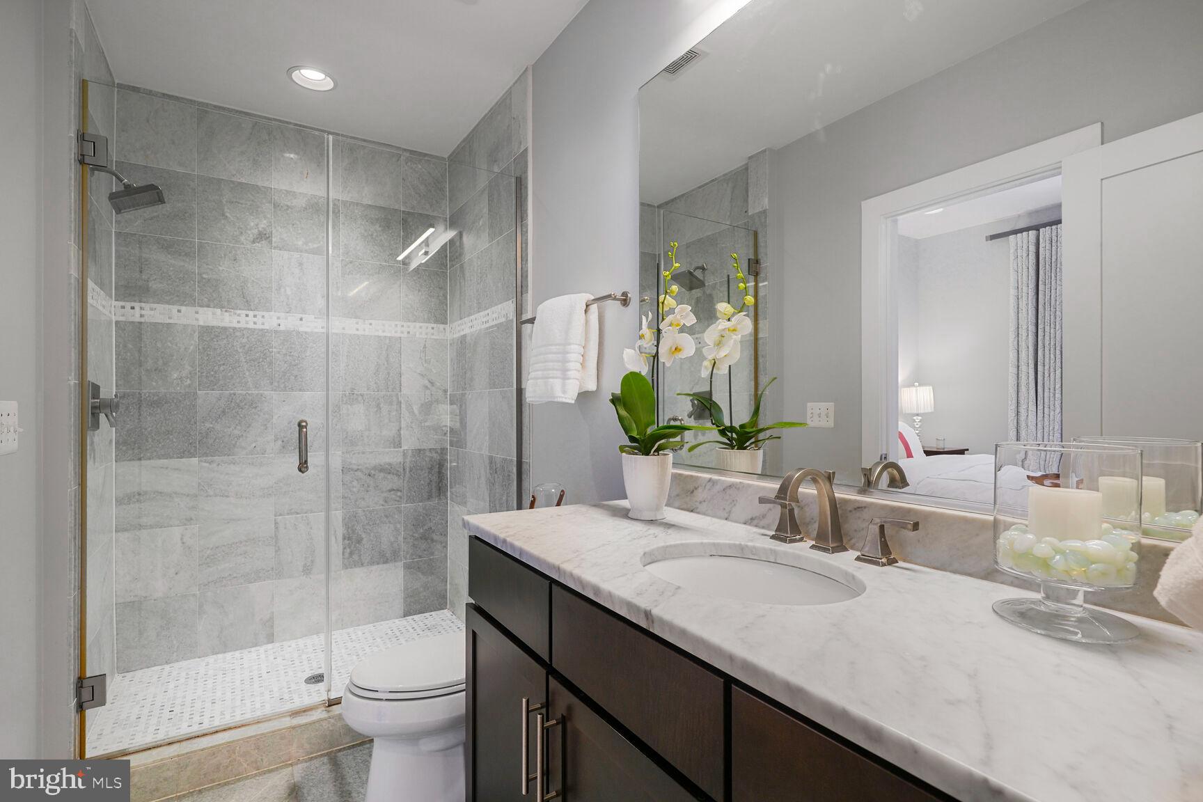 MOUNT PLEASANT - Residential