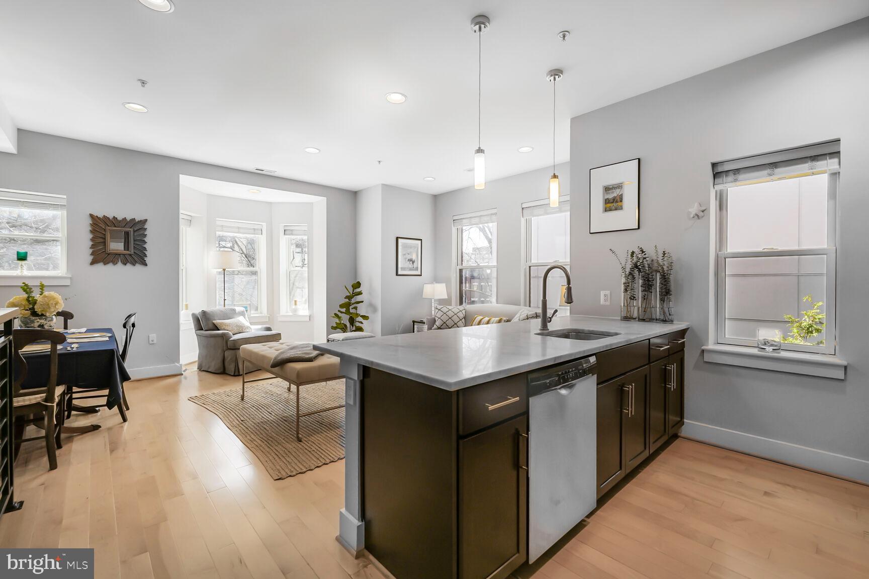 MOUNT PLEASANT - Residential