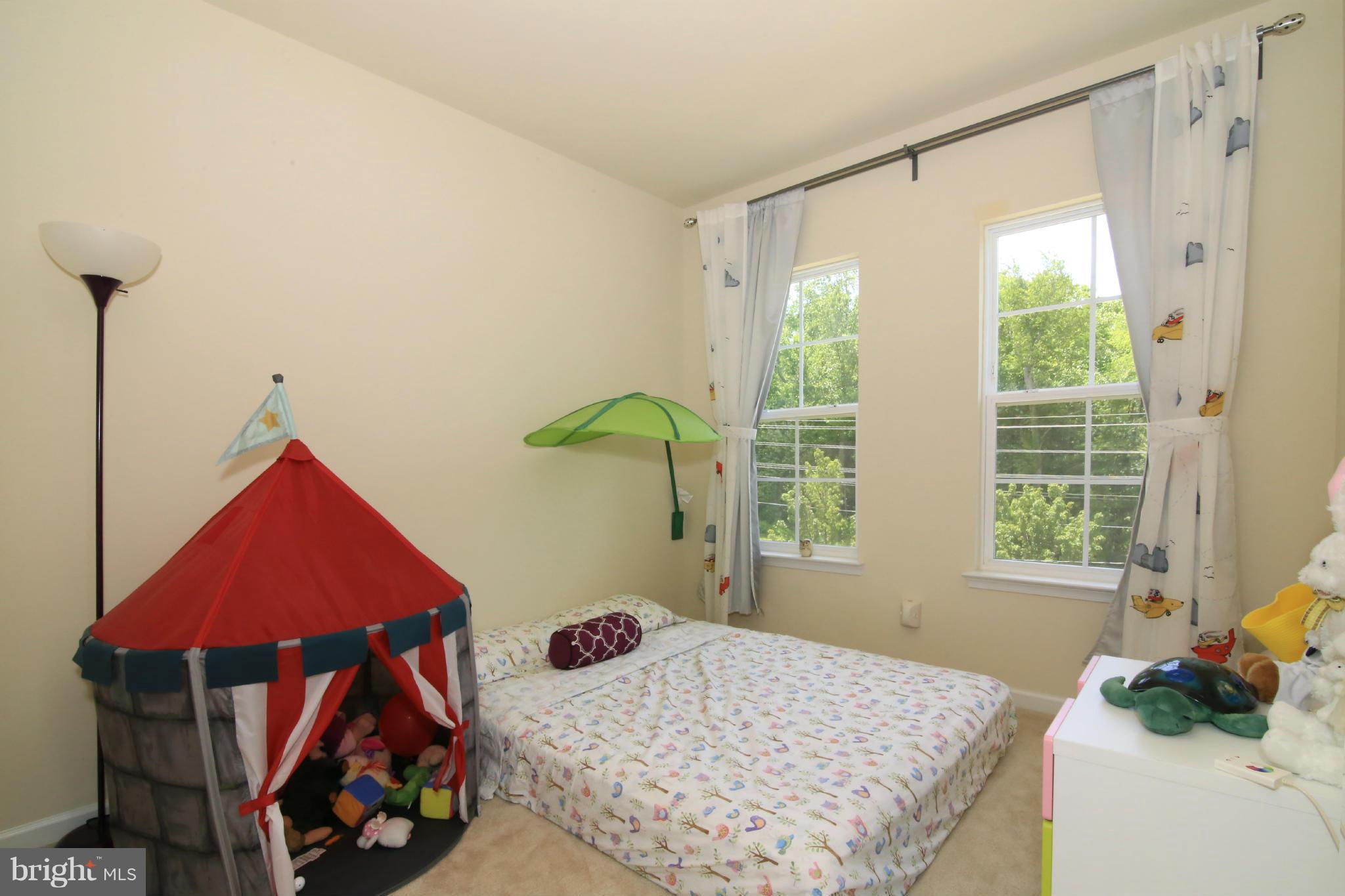 BELMONT RESERVE - Residential Lease