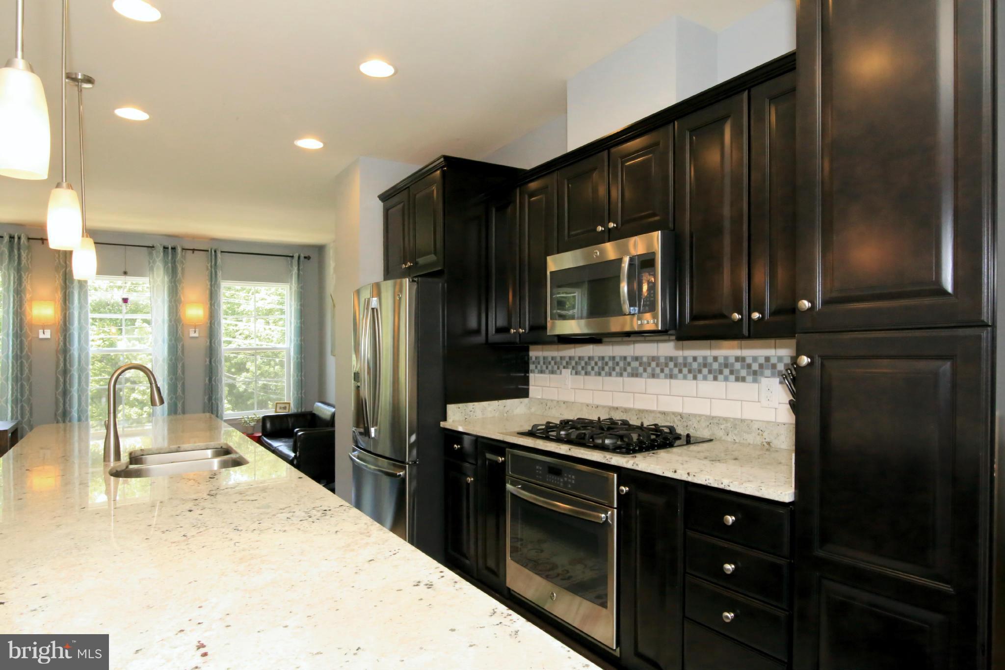 BELMONT RESERVE - Residential Lease