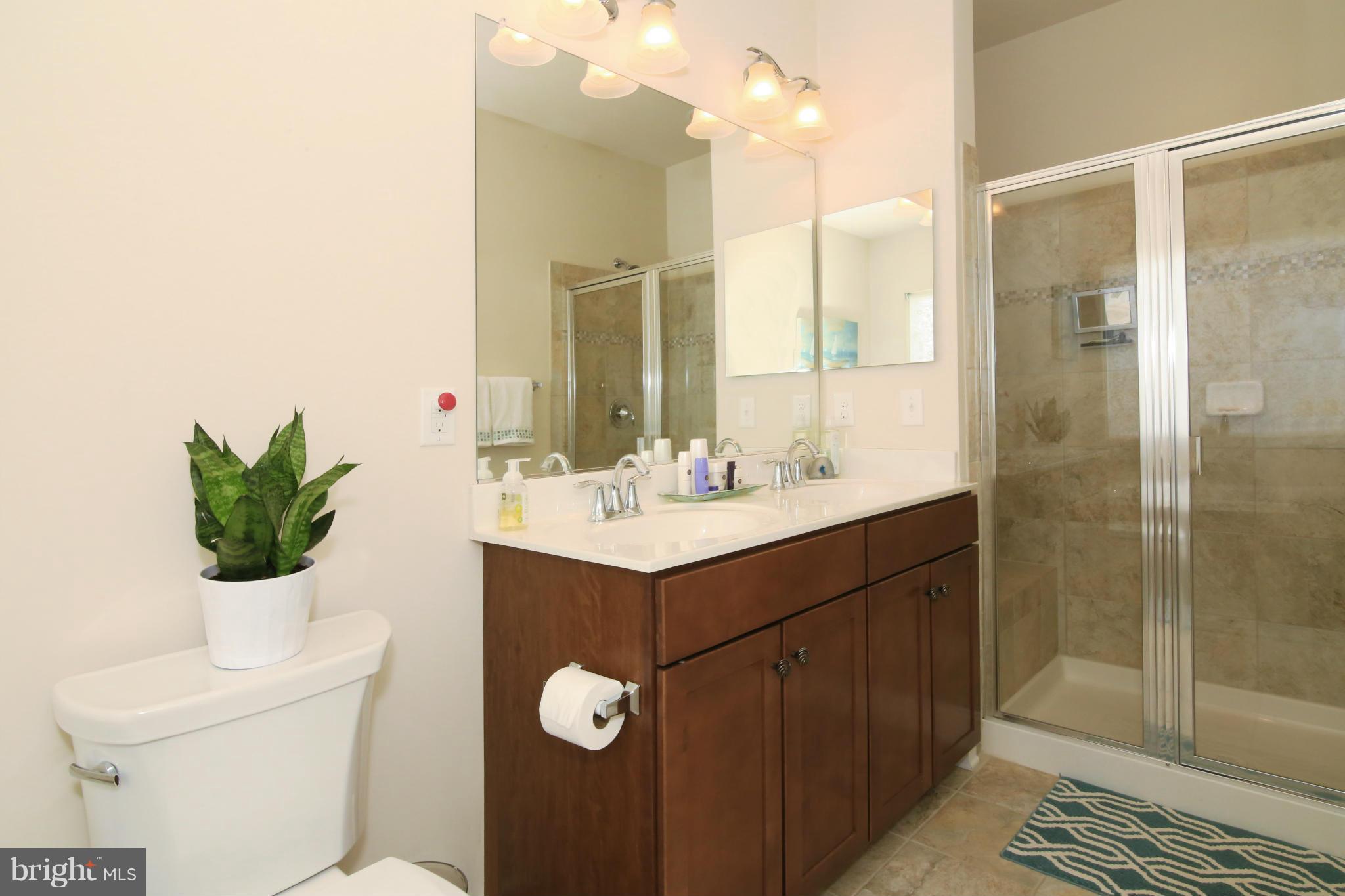 BELMONT RESERVE - Residential Lease