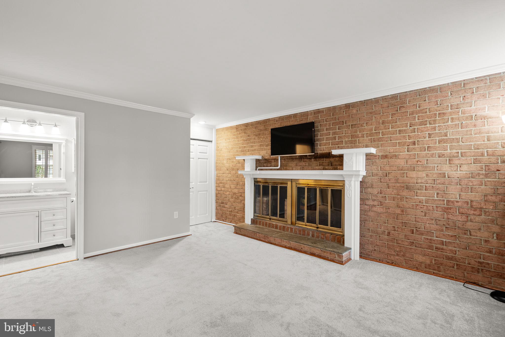 GUM SPRINGS FARM - Residential