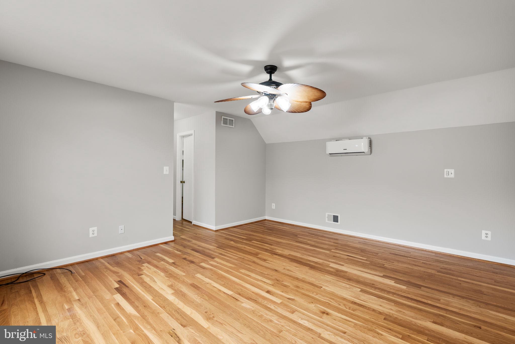 GUM SPRINGS FARM - Residential