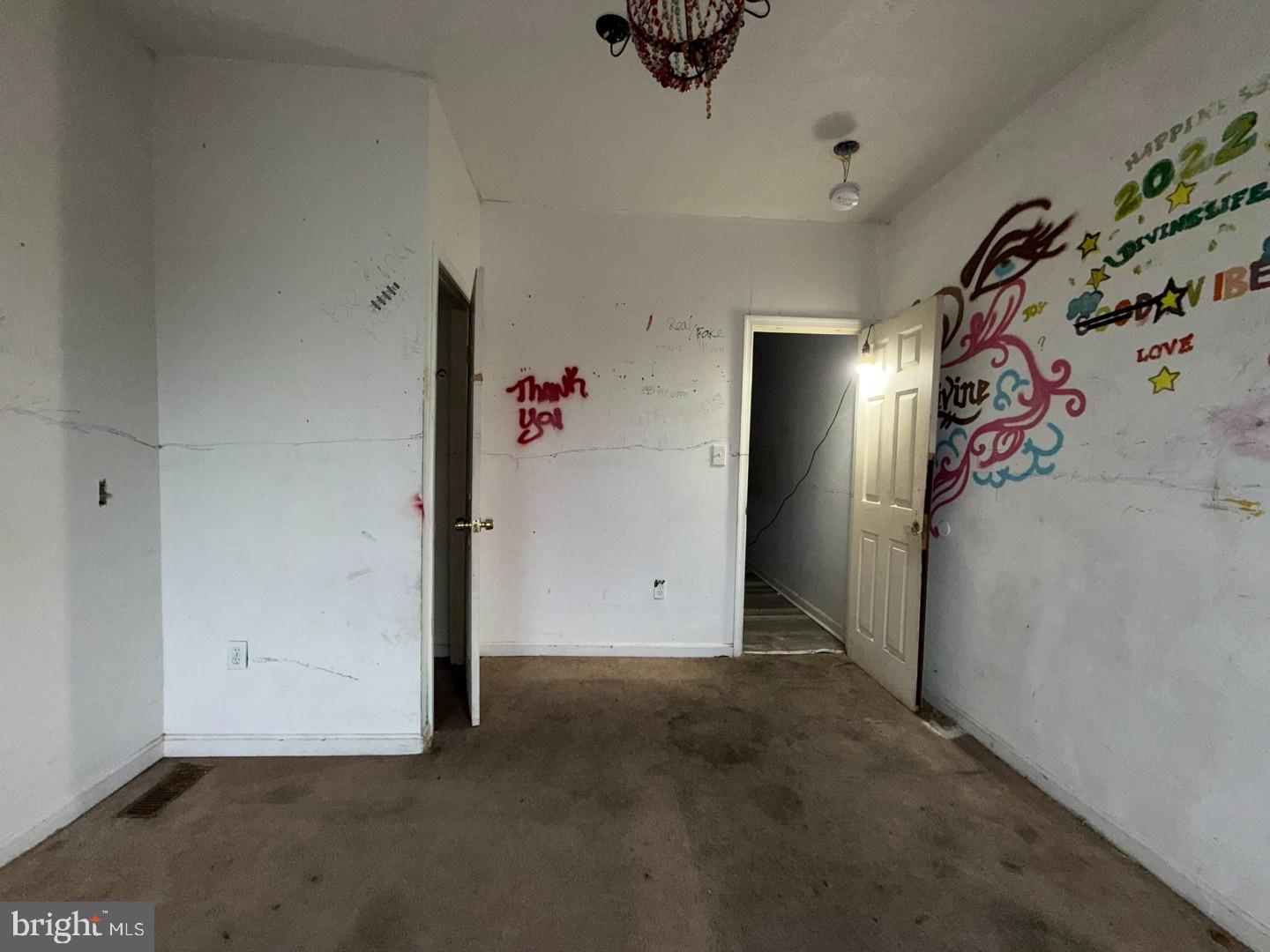 ROSEMONT - Residential