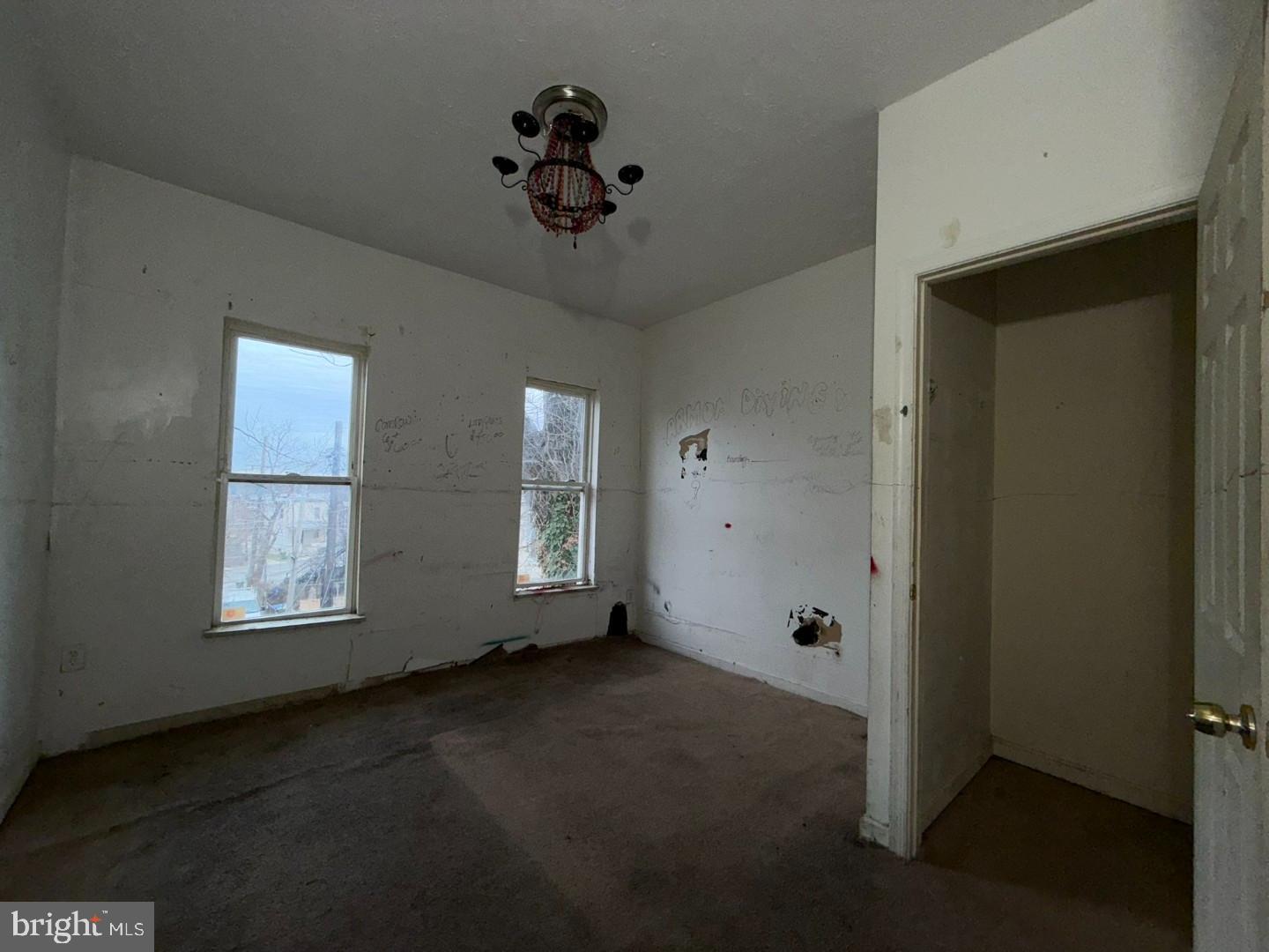 ROSEMONT - Residential