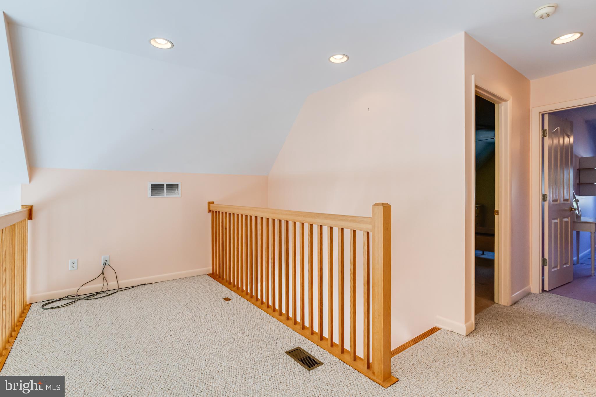 SUE CREEK - Residential