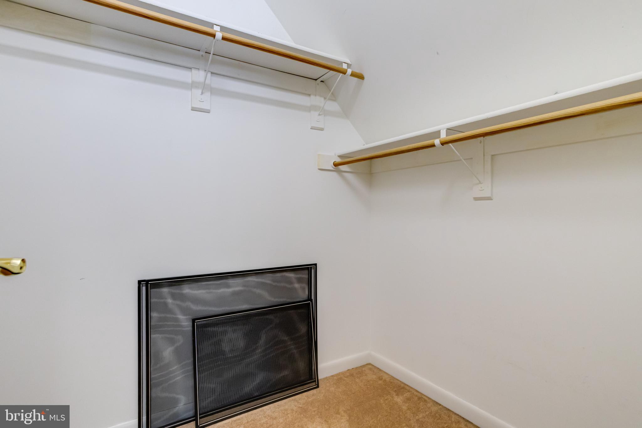 SUE CREEK - Residential