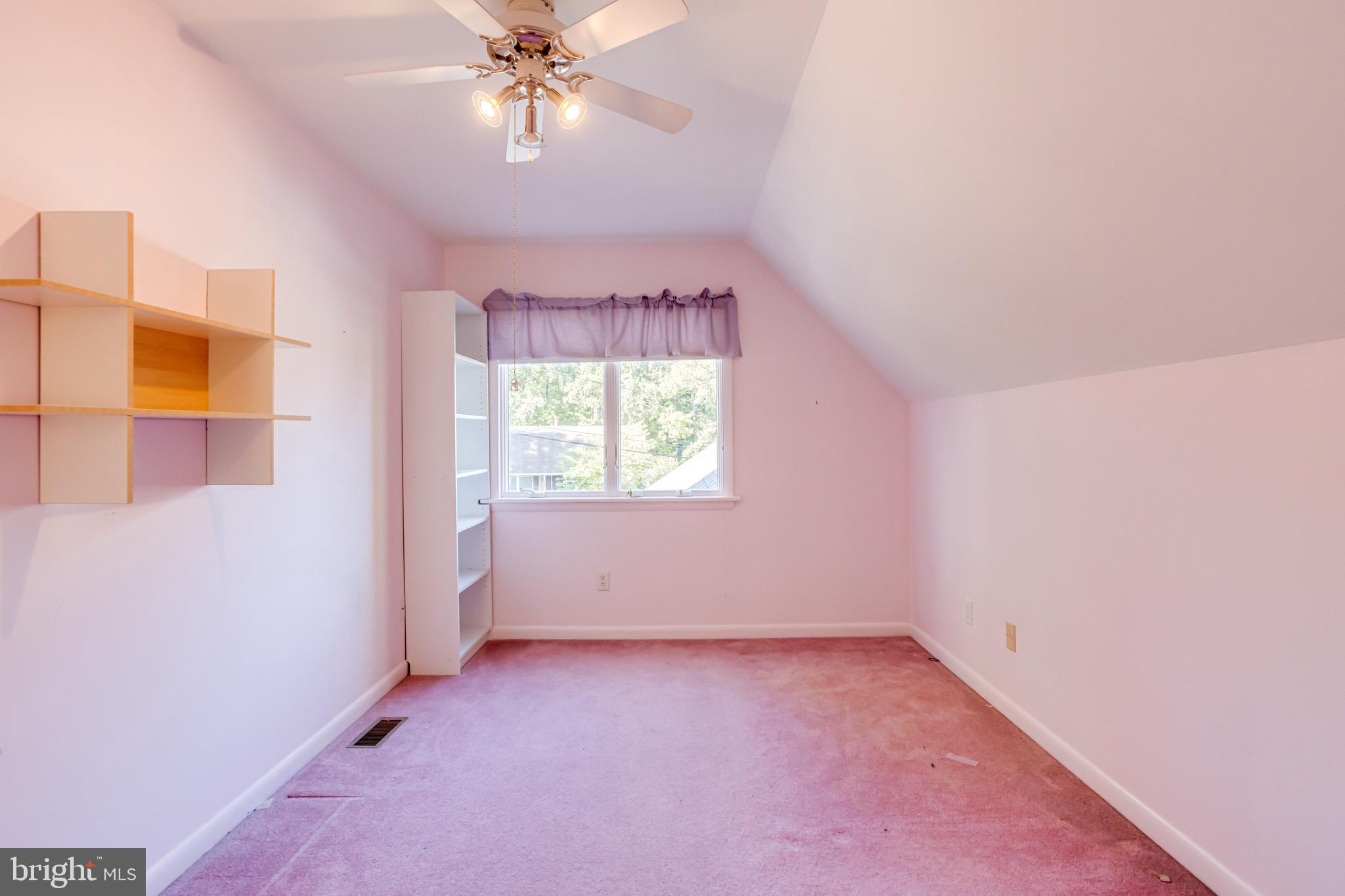 SUE CREEK - Residential