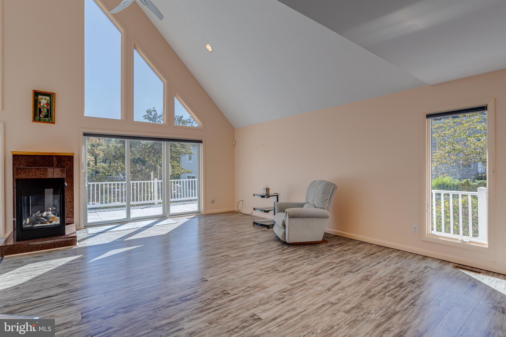 SUE CREEK - Residential