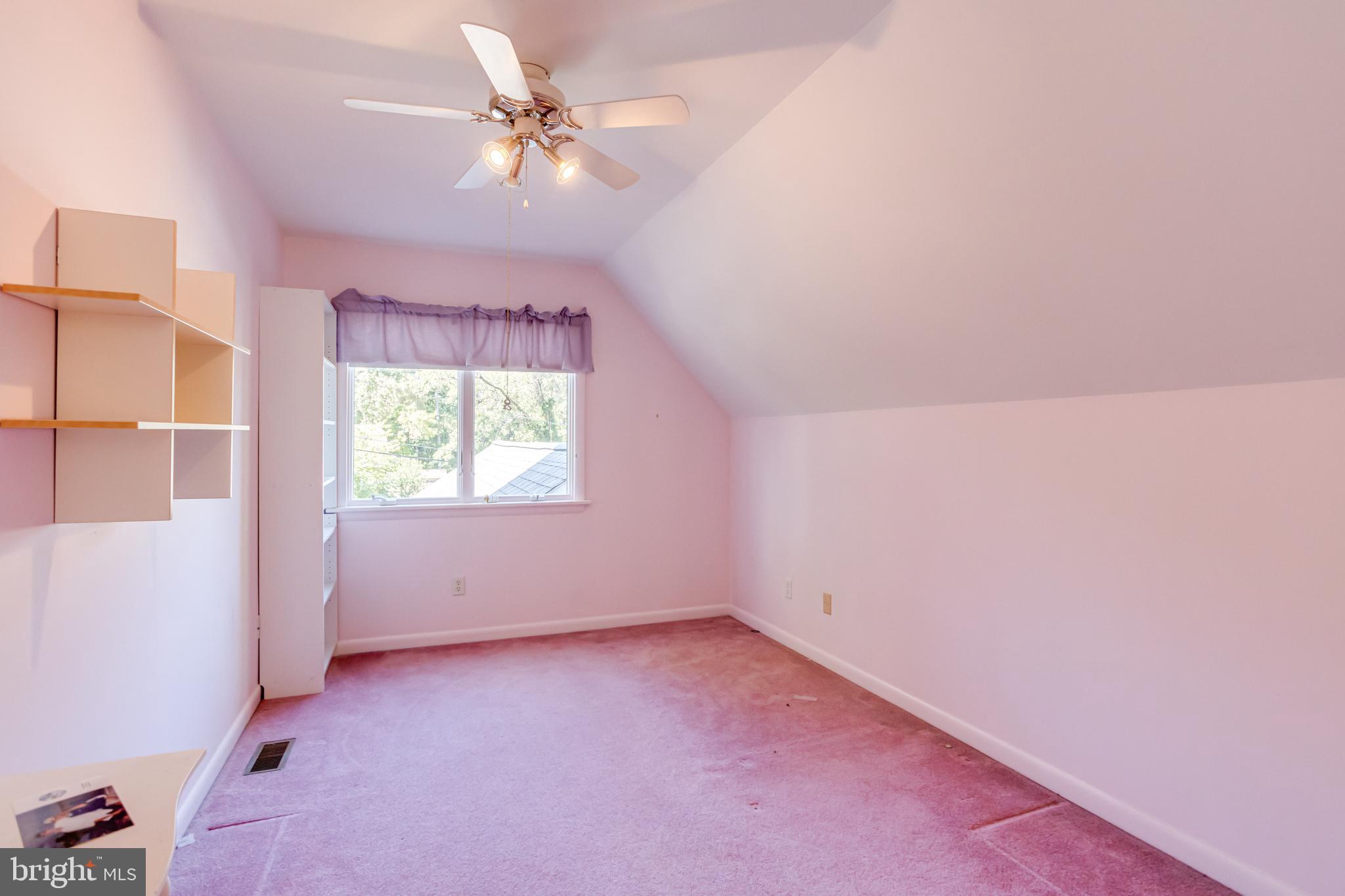 SUE CREEK - Residential