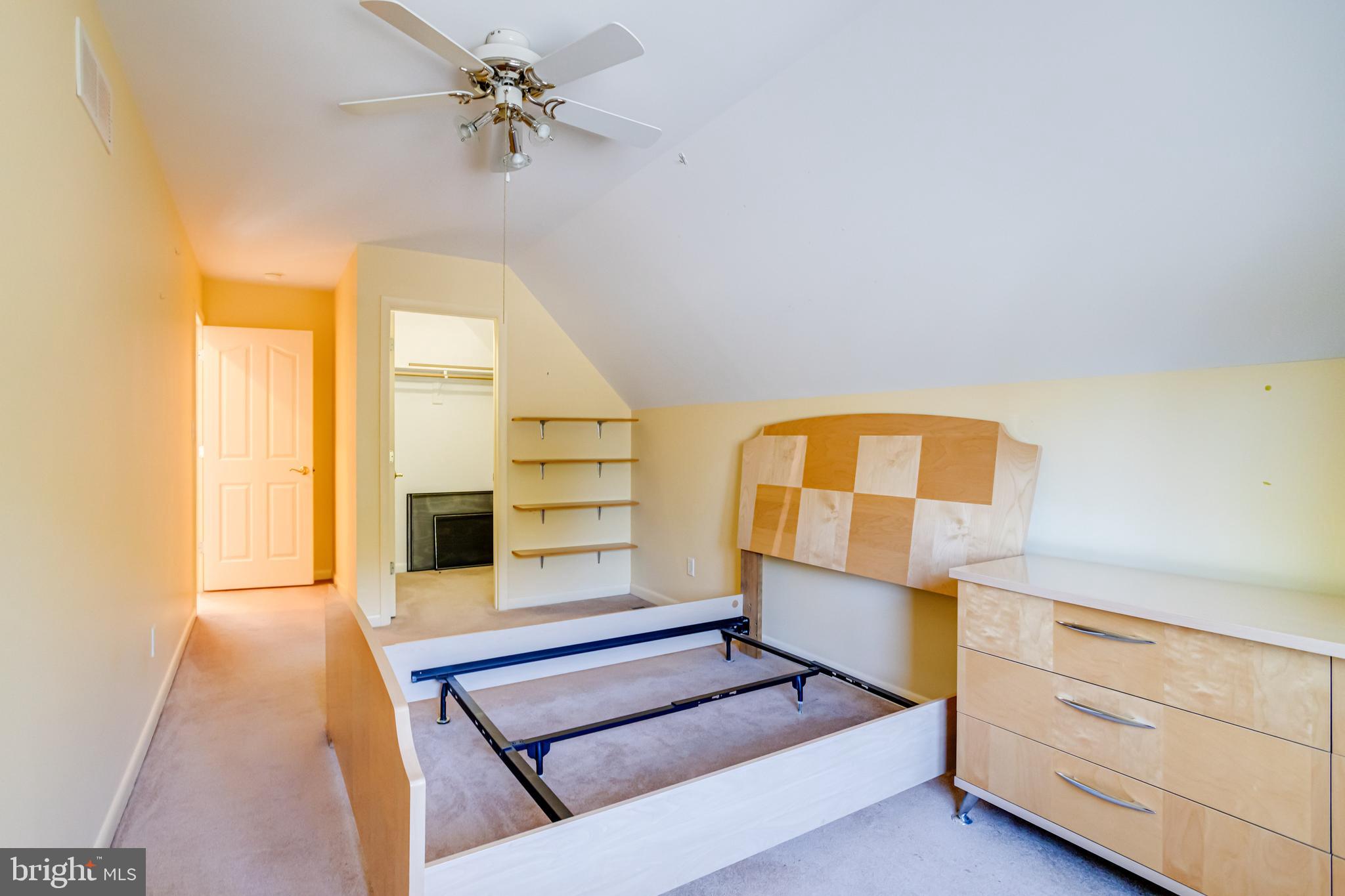 SUE CREEK - Residential