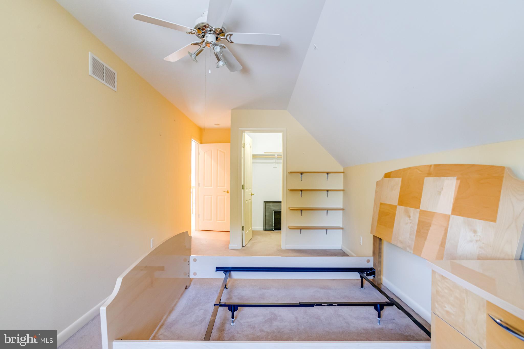 SUE CREEK - Residential