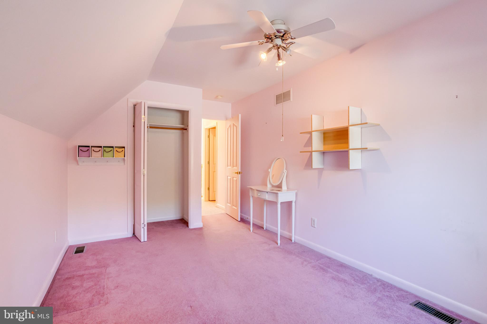 SUE CREEK - Residential