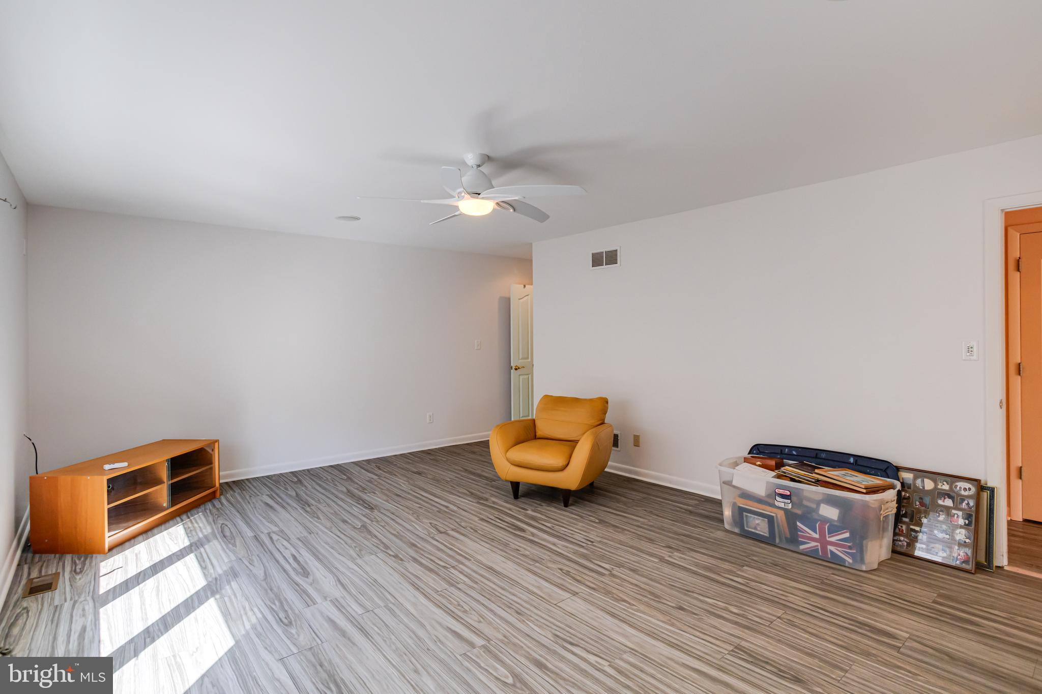 SUE CREEK - Residential