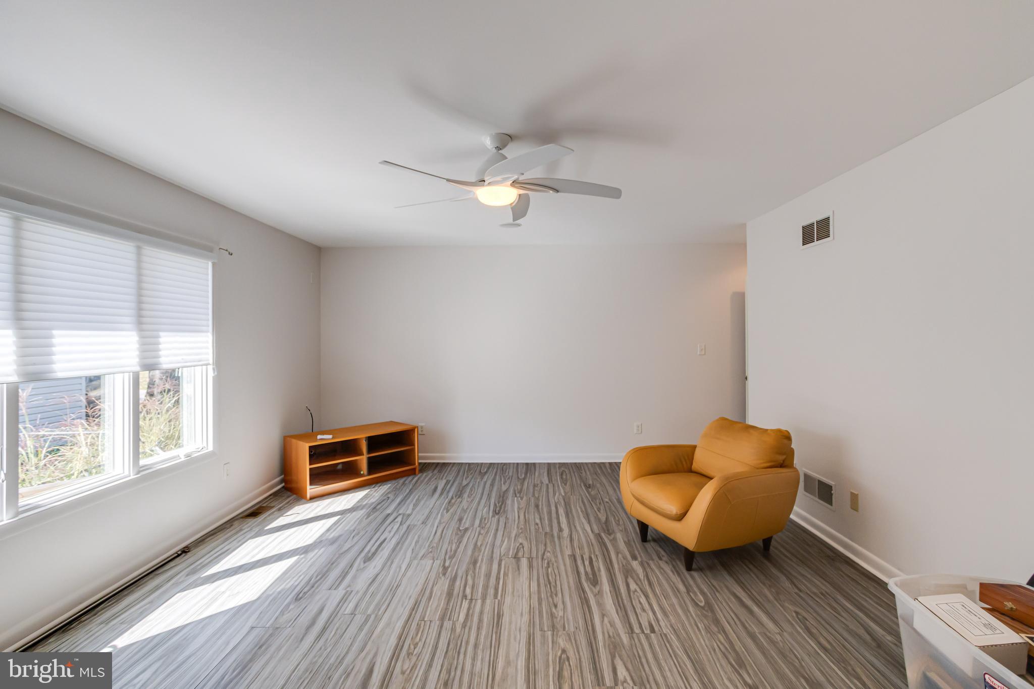 SUE CREEK - Residential