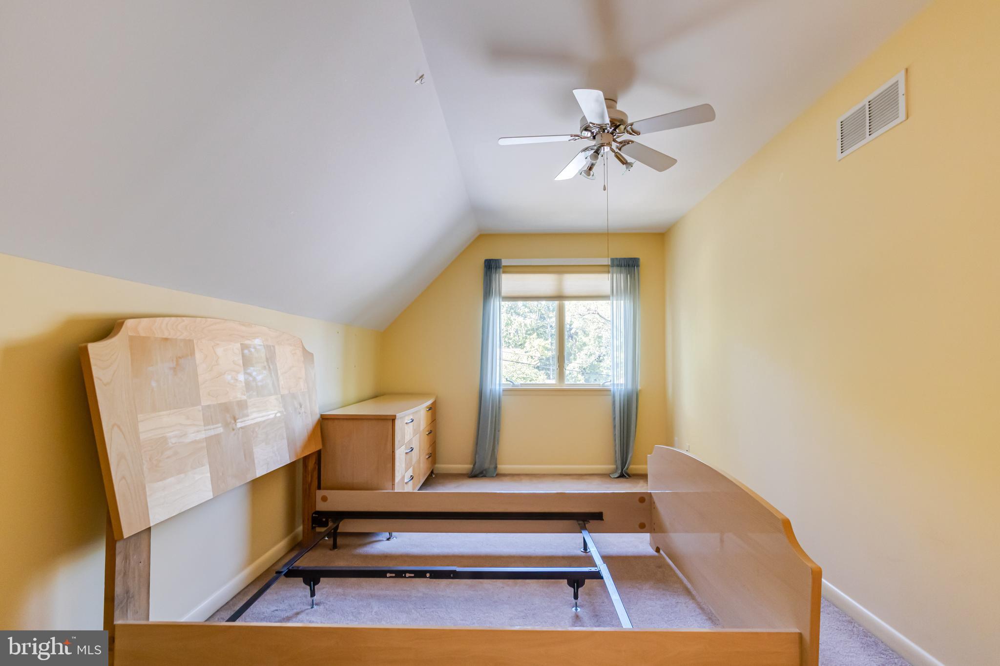 SUE CREEK - Residential