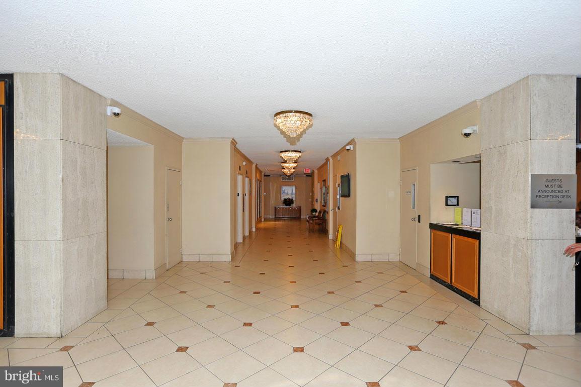 GROSVENOR PARK - Residential Lease