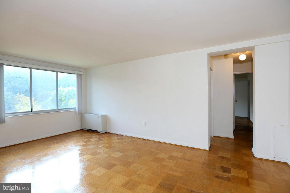 GROSVENOR PARK - Residential Lease