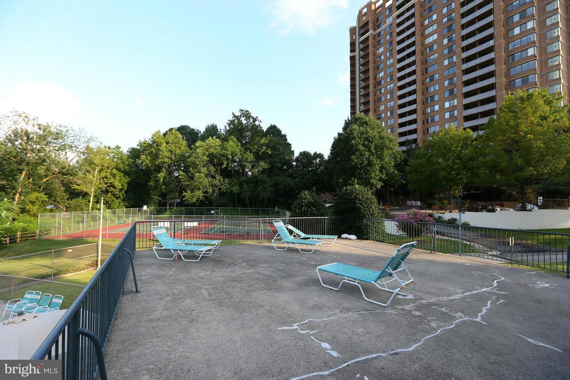 GROSVENOR PARK - Residential Lease