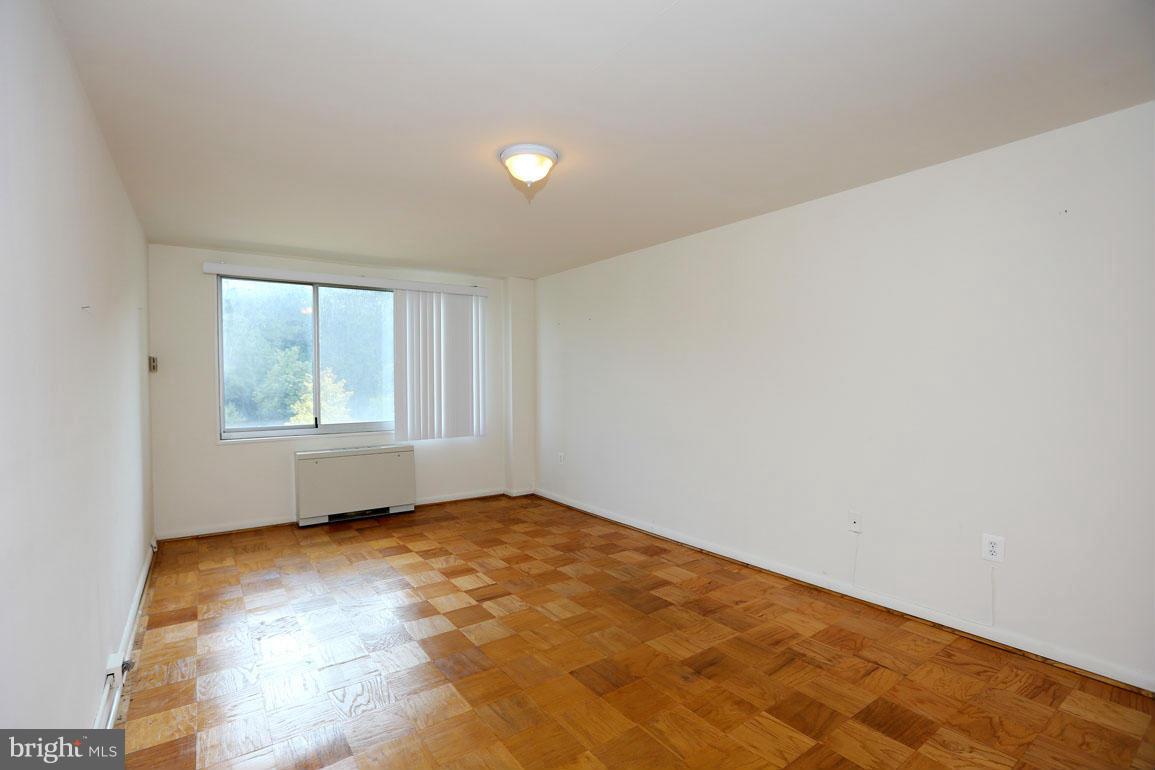 GROSVENOR PARK - Residential Lease