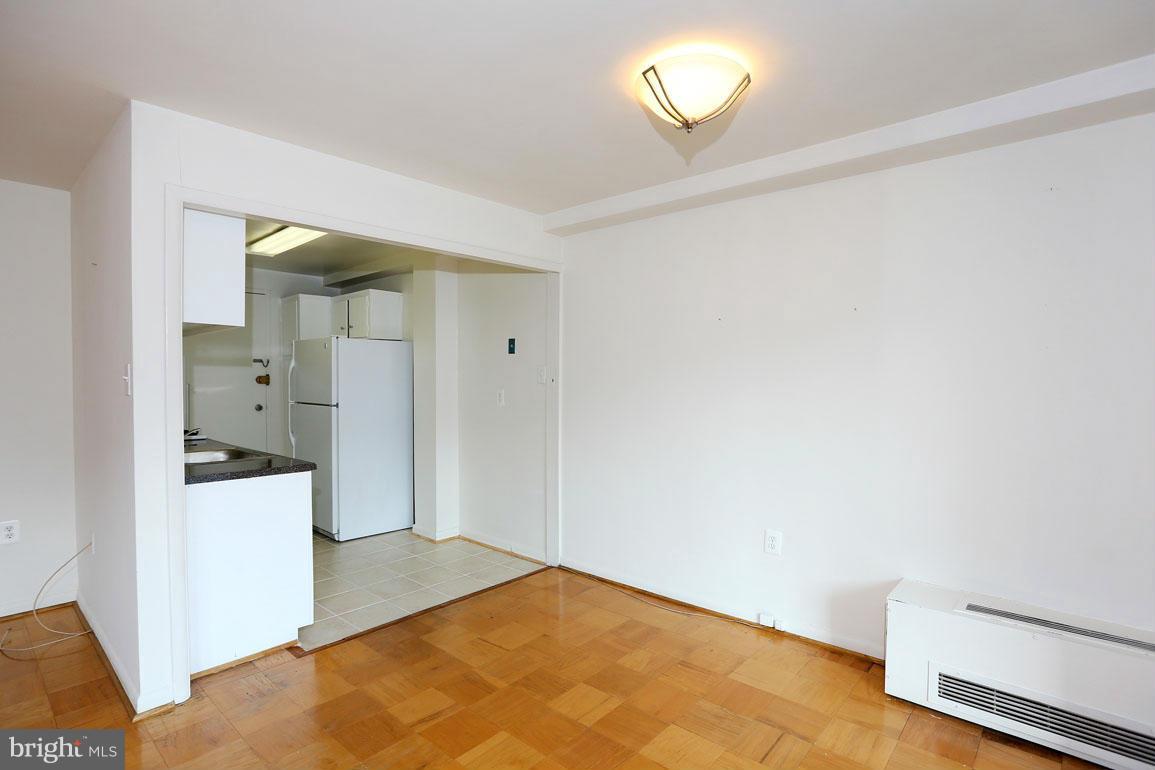 GROSVENOR PARK - Residential Lease