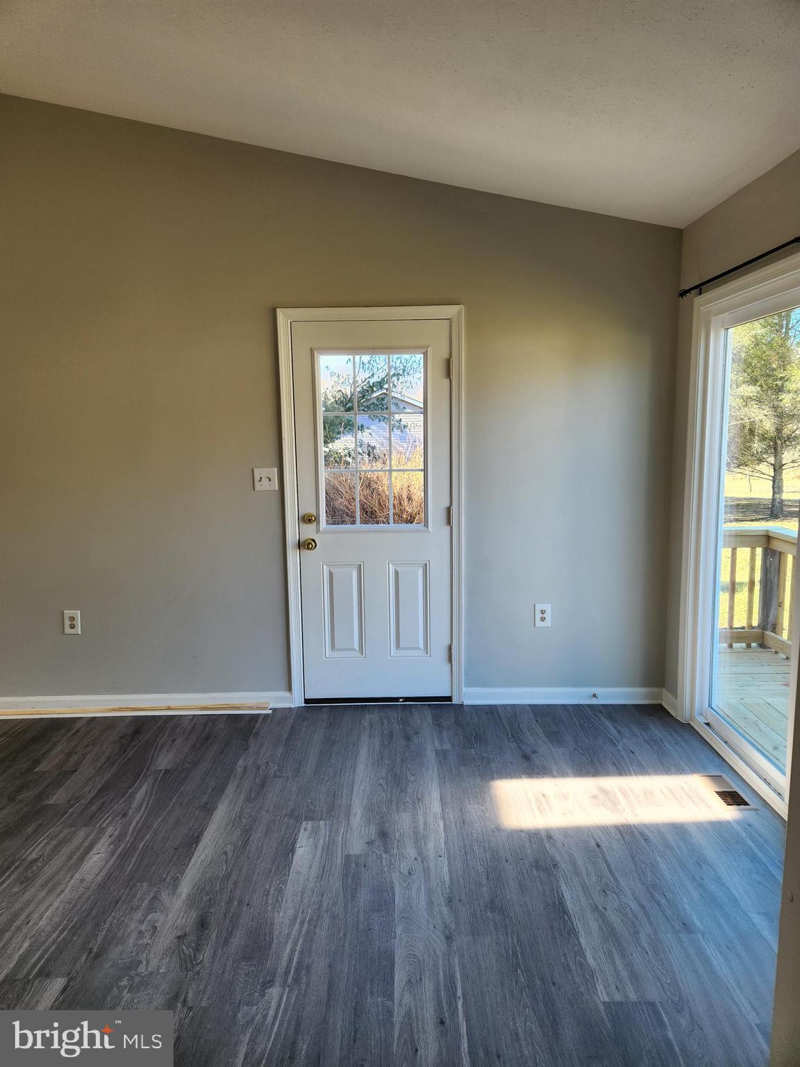 AVON BEND - Residential Lease