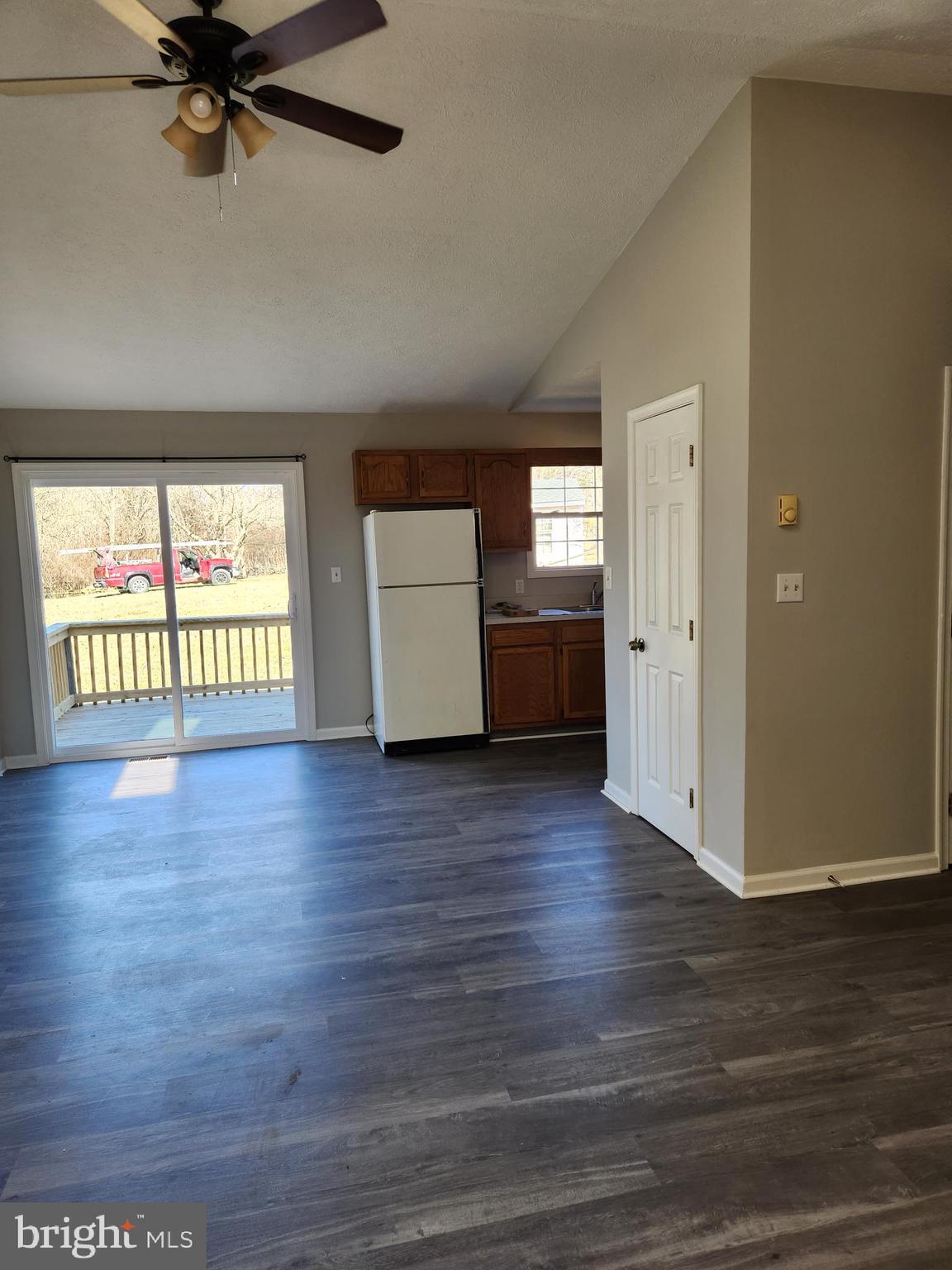 AVON BEND - Residential Lease