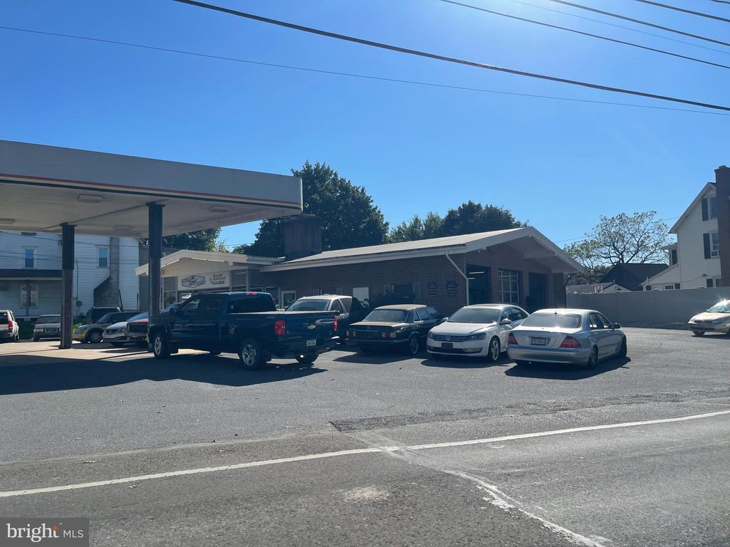 Photo of 4 S State Street, BROWNSTOWN, PA 17508 (MLS # PALA2058658)