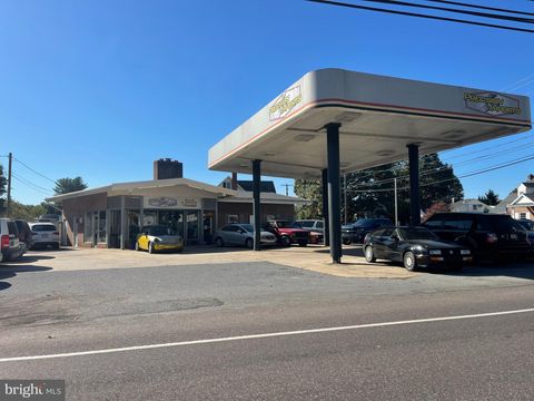 4 S STATE STREET BROWNSTOWN PA 17508