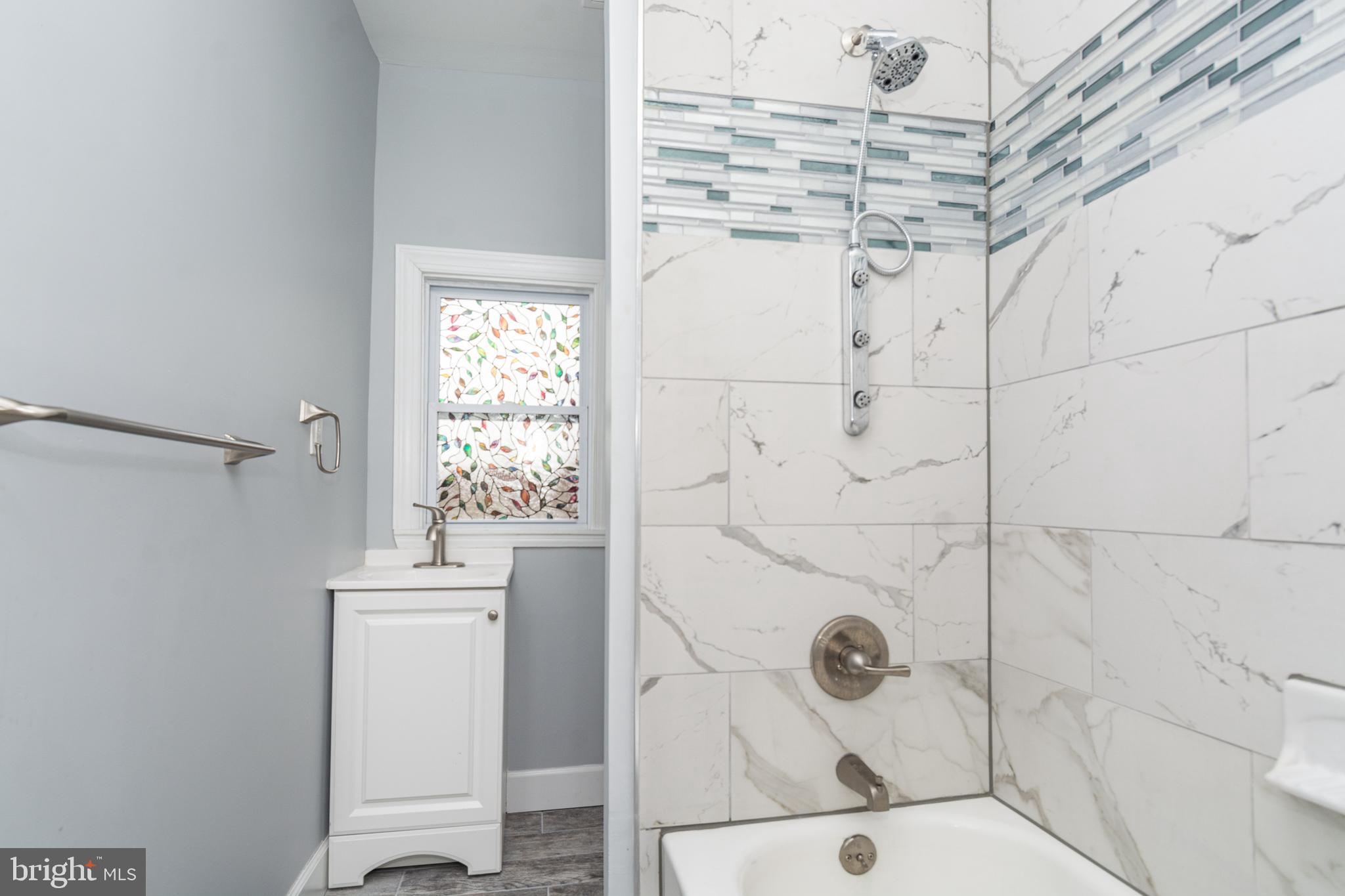 WAVERLY - Residential