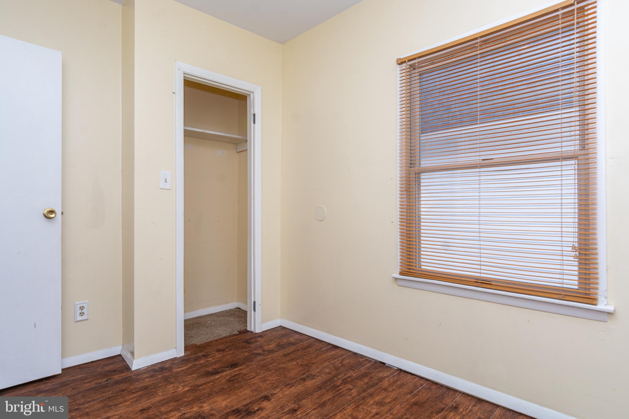 WAVERLY - Residential