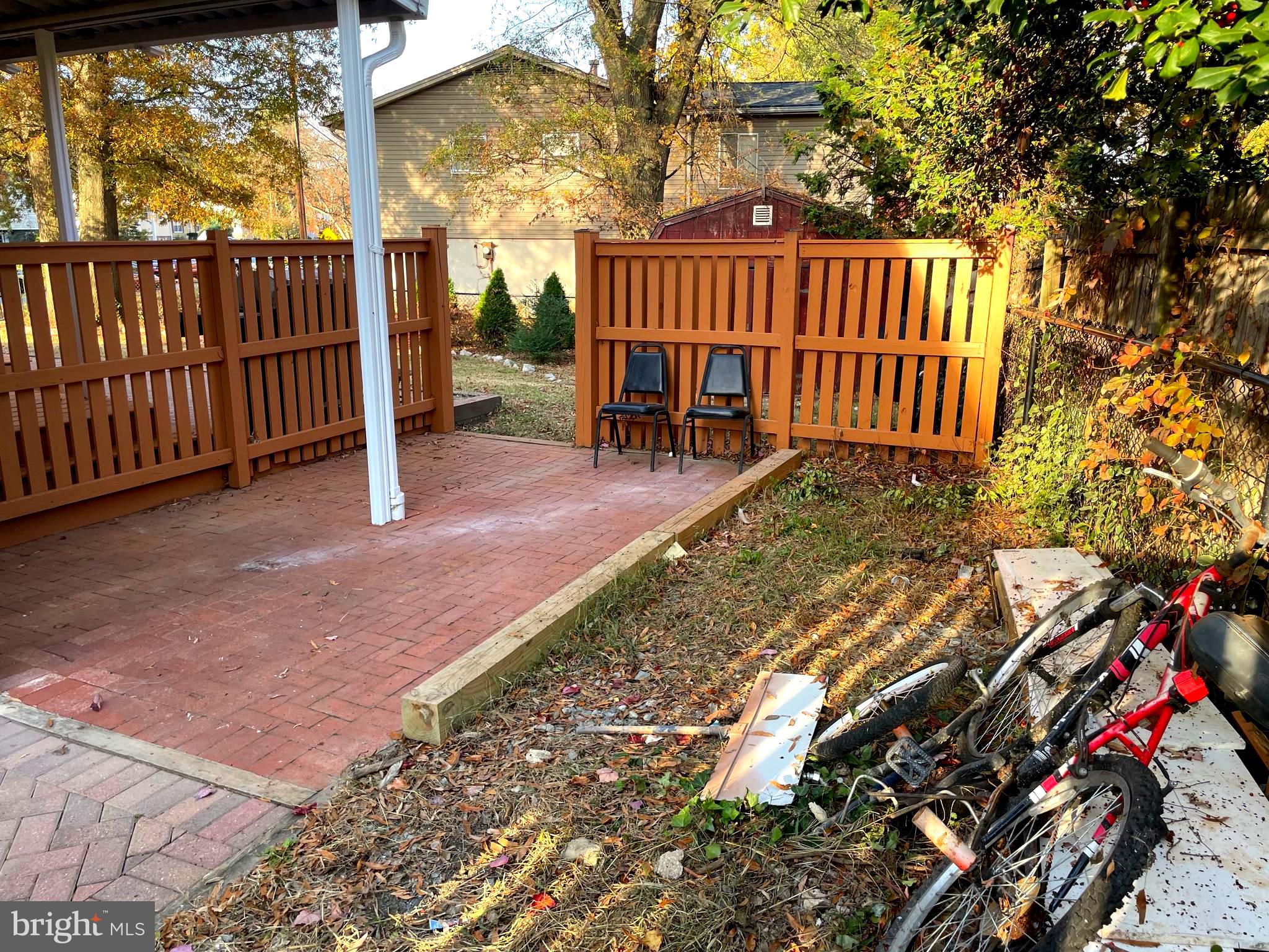 SUNNYSIDE - Residential Lease