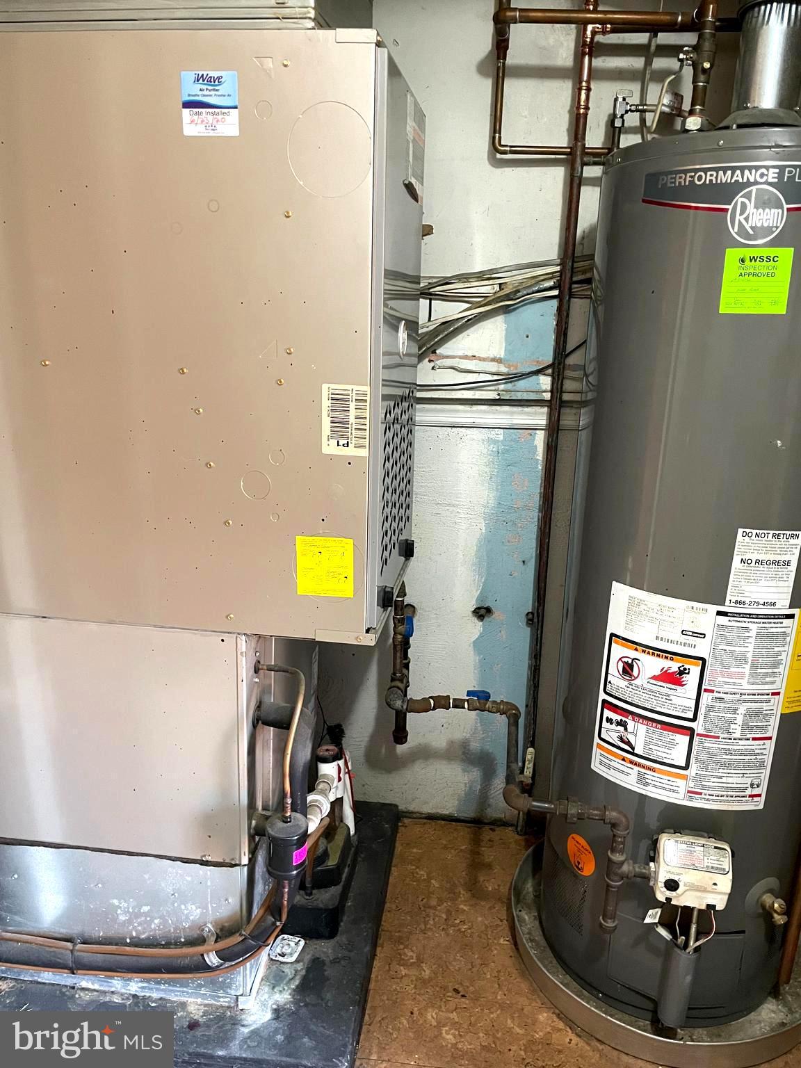 SUNNYSIDE - Residential Lease