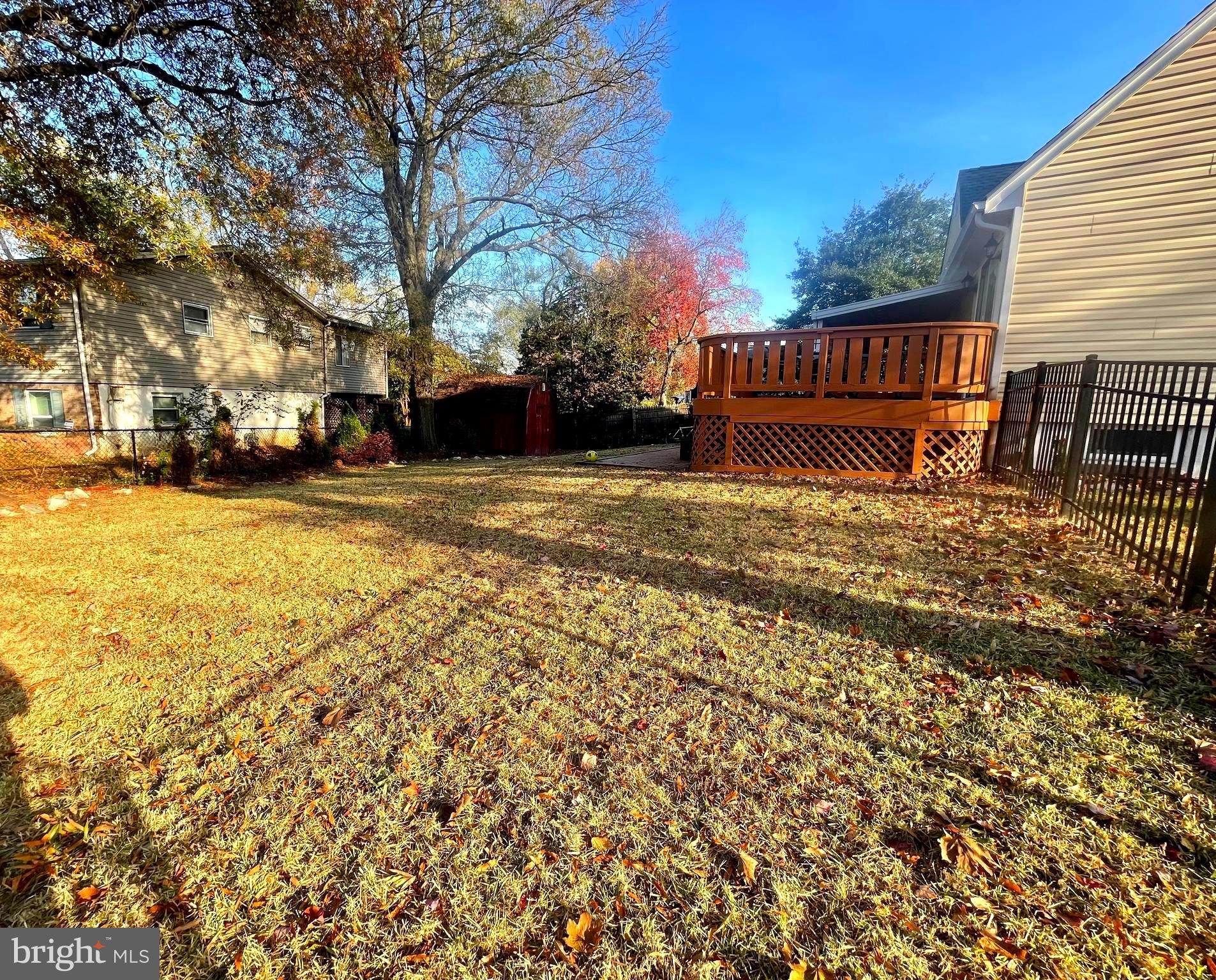 SUNNYSIDE - Residential Lease