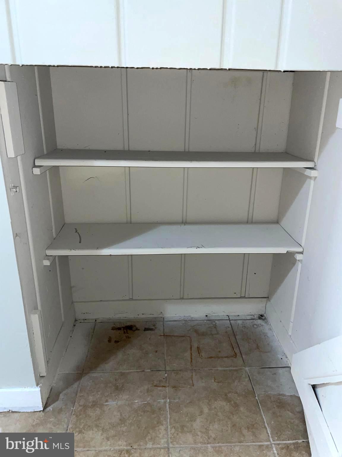 SUNNYSIDE - Residential Lease