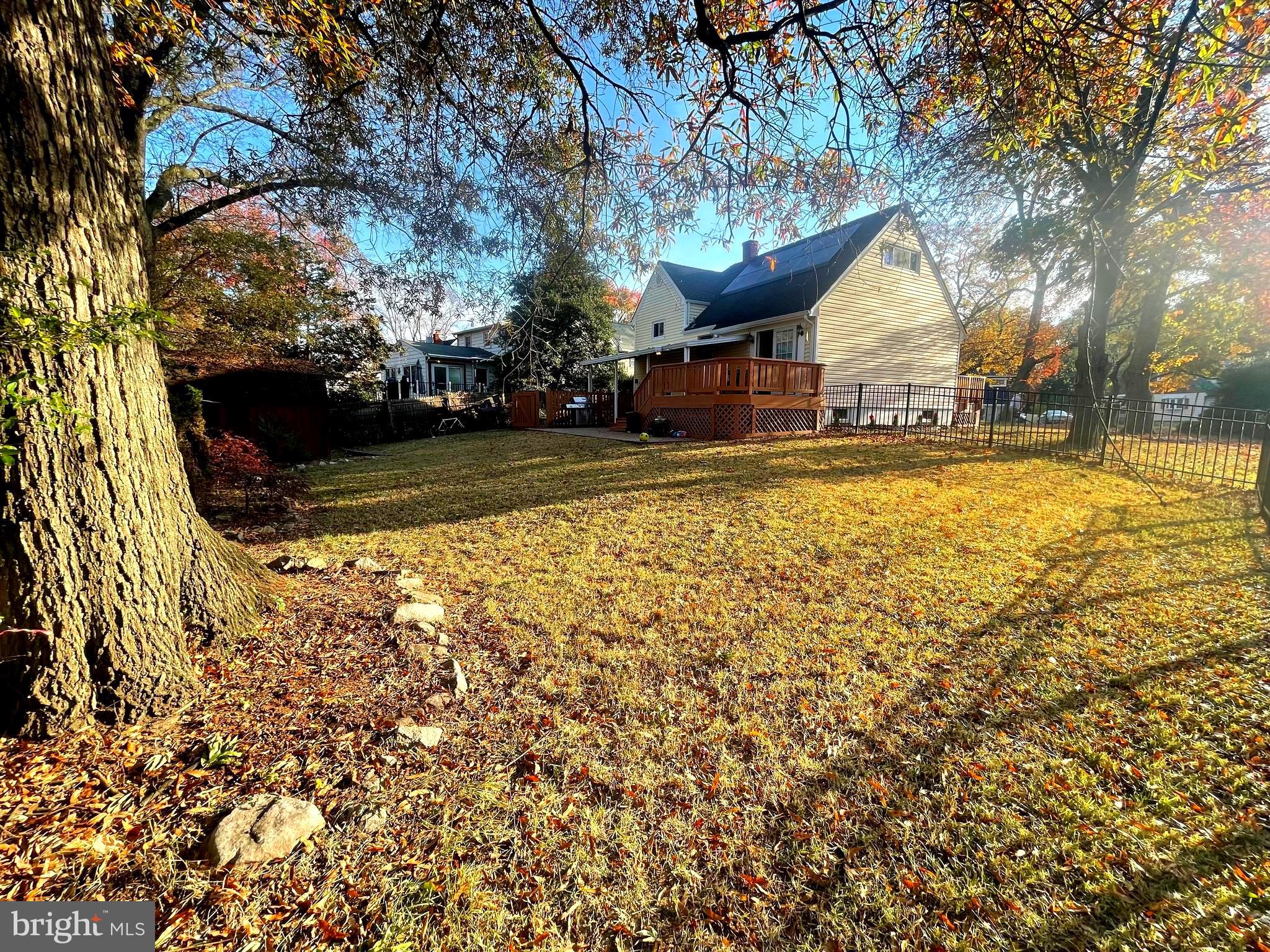 SUNNYSIDE - Residential Lease